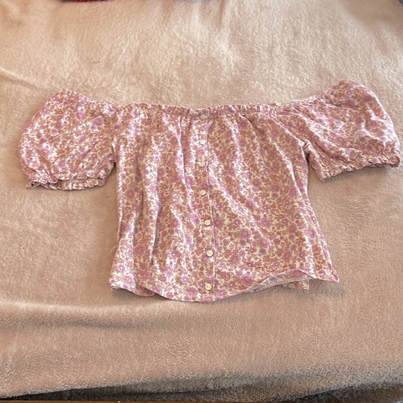 Off the shoulder blouse - Picture 1 of 6